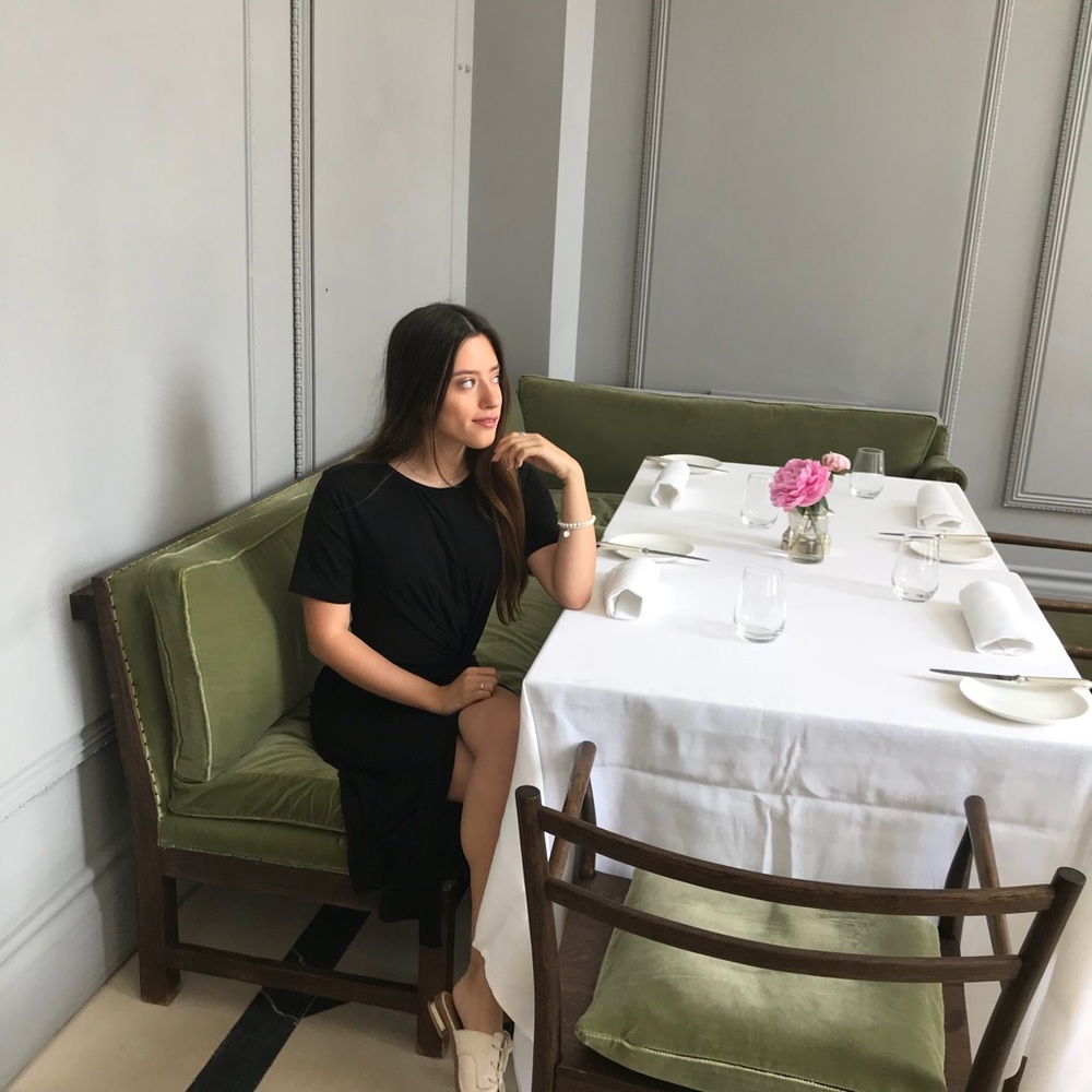 Meet your Posher, Gabriela